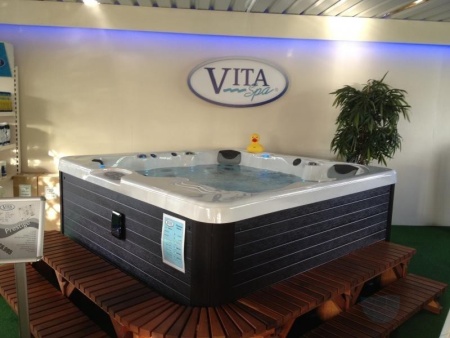 Спа бассейн Vita Spa Chateau