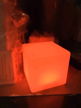 Светильник Куб 50 питание от сети 220В, RGB Светильник Куб 50 питание от сети 220В, RGB